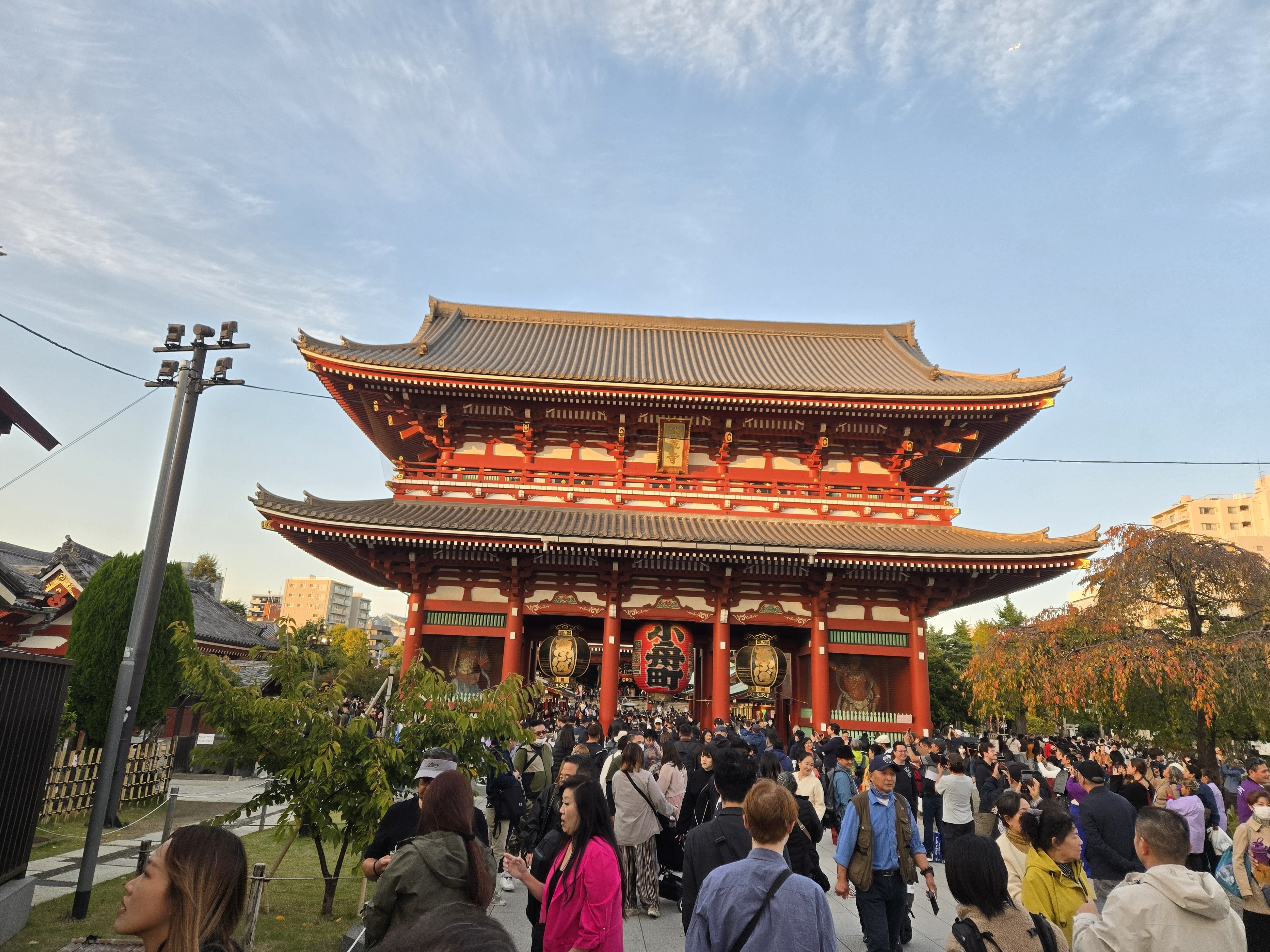 A photo of another gateway through the temple grounds.